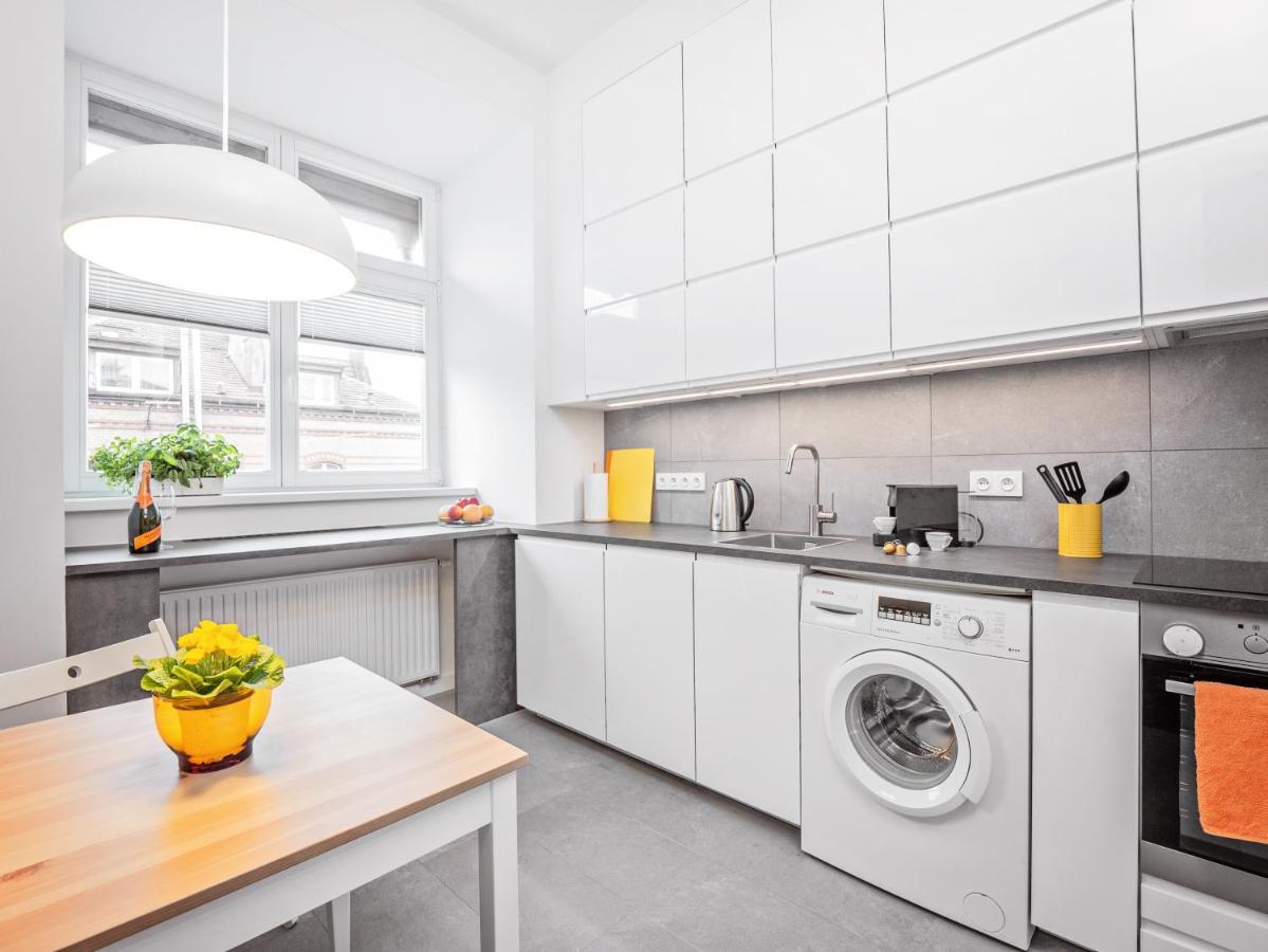 Best Inn Poznan Apartament Orzeszkowej Esterno foto