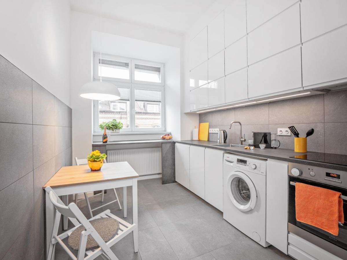 Best Inn Poznan Apartament Orzeszkowej Esterno foto