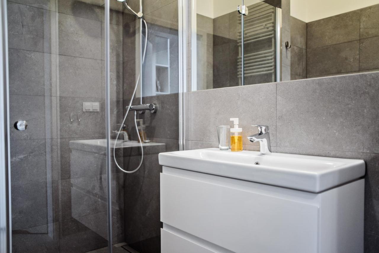 Best Inn Poznan Apartament Orzeszkowej Esterno foto